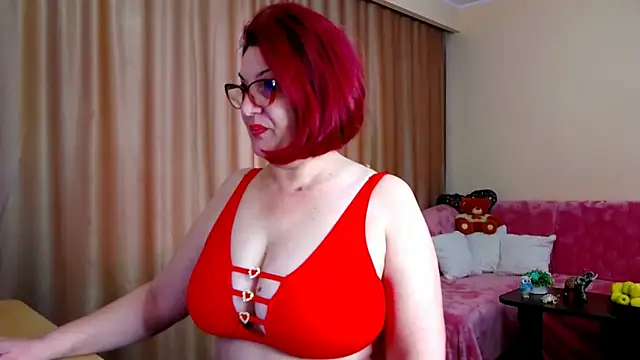 Snapshot of EdithCharm chatting on February 4, 2026, 2:34 pm EdithCharm online show from February 4, 2026, 2:34 pm