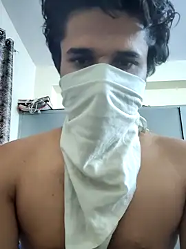 davidss57400 online show from April 26, 2026, 5:43 pm