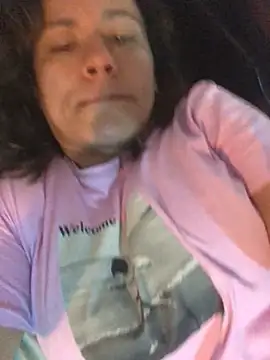 gipsela gomez online show from April 13, 2026, 1:53 am