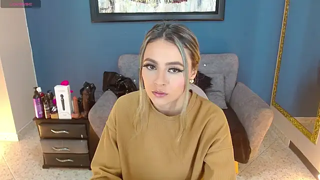 Snapshot of miacarperr1 chatting on March 15, 2025, 8:43 pm miacarperr1 online show from March 15, 2025, 8:43 pm