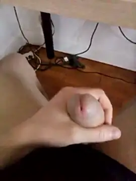 lovedoggy03 online show from February 15, 2026, 1:54 pm