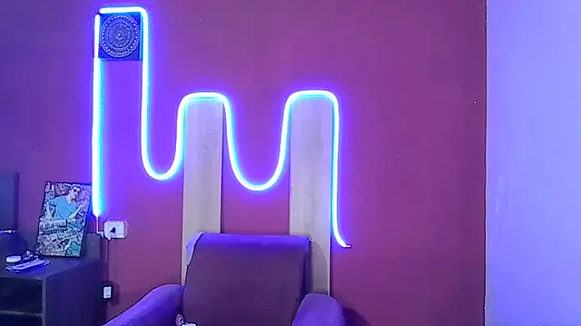 sweetbabyass online show from February 12, 2026, 2:44 am