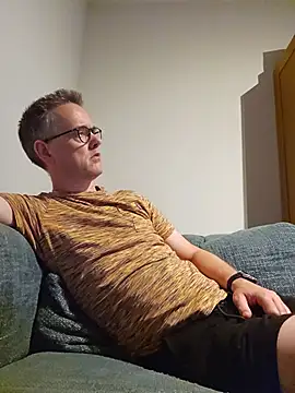Snapshot of Hectorthyssen1 chatting on July 13, 2026, 10:42 pm Hectorthyssen1 online show from July 13, 2026, 10:42 pm