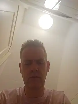 Snapshot of Hectorthyssen1 chatting on June 29, 2026, 1:55 pm Hectorthyssen1 online show from June 29, 2026, 1:55 pm