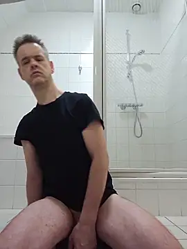 Hectorthyssen1 online show from March 11, 2026, 2:49 am