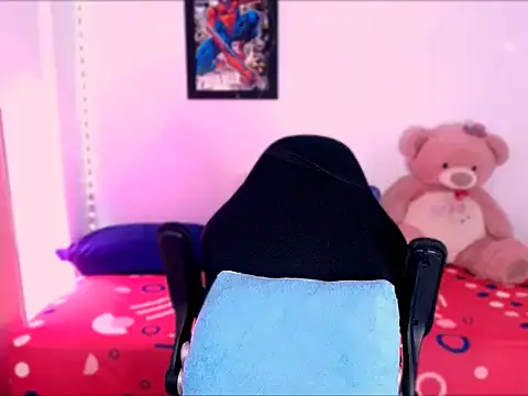 TESEO HOT online show from October 27, 2025, 3:02 pm