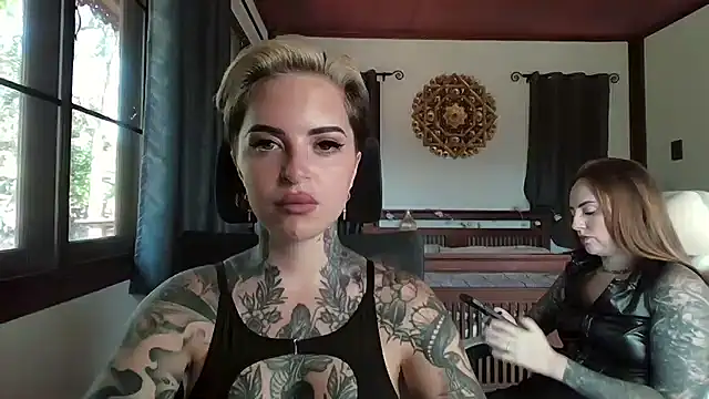 Snapshot of Alexandersonxo chatting on March 1, 2026, 4:56 am Alexandersonxo online show from March 1, 2026, 4:56 am