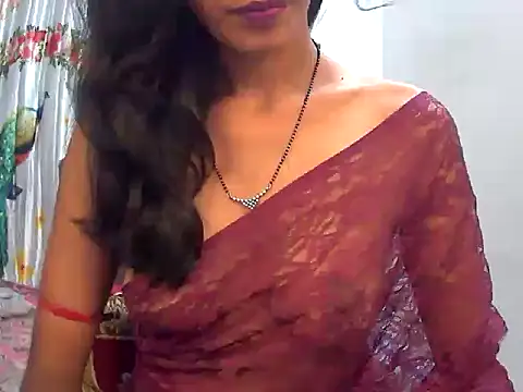 sexy janu25 online show from June 5, 2026, 12:55 pm