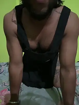 mikemacluffy online show from April 5, 2026, 6:47 pm