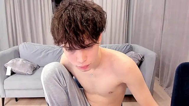 Snapshot of Im_Shine_Guy chatting on December 19, 2024, 10:53 pm Im Shine Guy online show from December 19, 2024, 10:53 pm