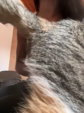 Lolitacooper online show from November 16, 2025, 9:19 pm