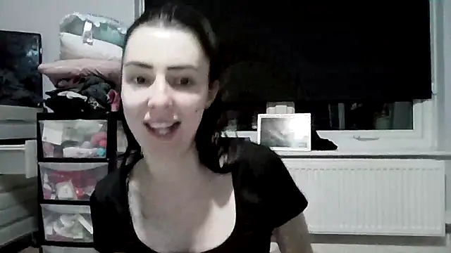 NaughtyBunnyX online show from October 3, 2025, 11:39 pm