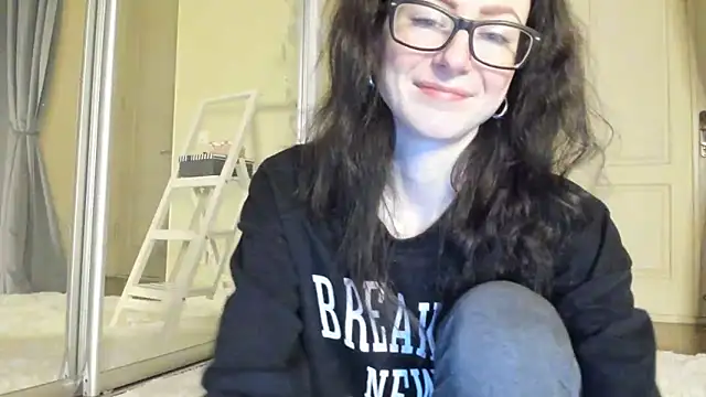 Snapshot of Baby_Jewel chatting on February 6, 2025, 11:09 am Baby Jewel online show from February 6, 2025, 11:09 am
