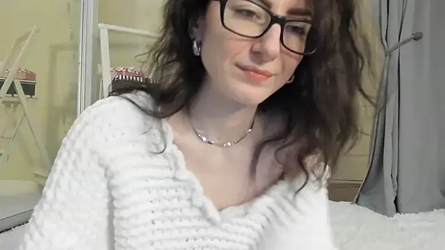 Snapshot of Baby_Jewel chatting on February 12, 2025, 11:18 am Baby Jewel online show from February 12, 2025, 11:18 am