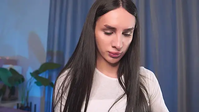 Kim Oberlin  online show from October 15, 2025, 11:07 am