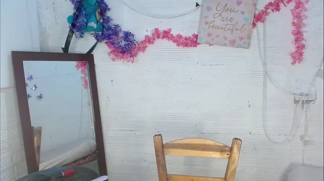 Snapshot of Im_Antonellasex chatting on September 19, 2025, 12:53 pm Im Antonellasex online show from September 19, 2025, 12:53 pm