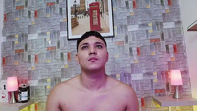 Snapshot of couple_lovelyds chatting on October 17, 2025, 8:32 pm couple lovelyds online show from October 17, 2025, 8:32 pm