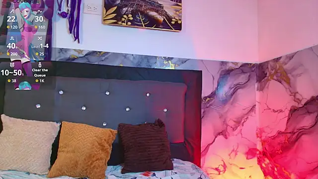 couple lovelyds online show from April 4, 2026, 9:21 pm