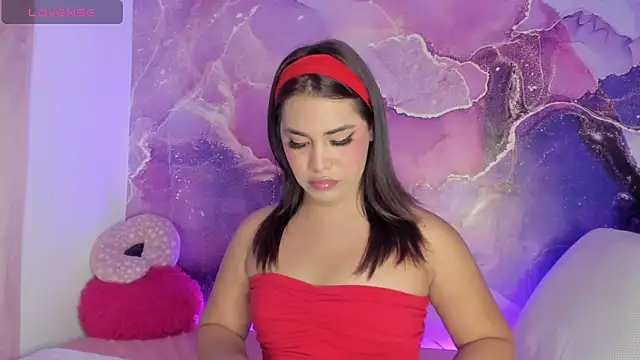 Snapshot of mishelbubblee chatting on February 18, 2025, 4:48 am mishelbubblee online show from February 18, 2025, 4:48 am