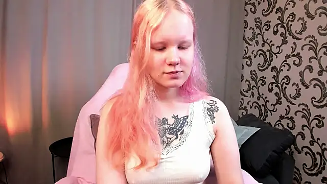 boostyboobs online show from September 15, 2025, 3:07 am