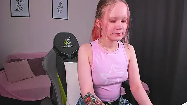 boostyboobs online show from February 22, 2025, 9:04 pm