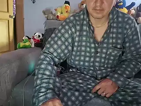 yazforeSolo online show from January 12, 2026, 1:51 pm