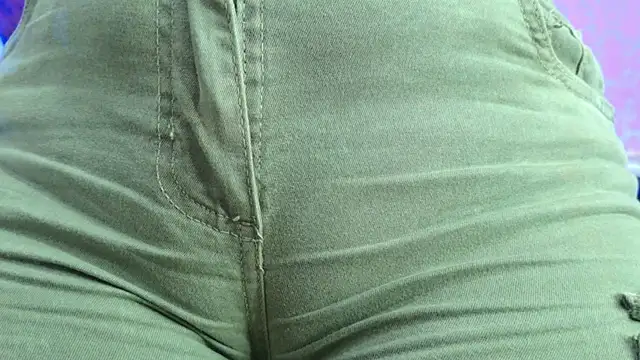 Sofia martiin online show from October 3, 2025, 3:09 am