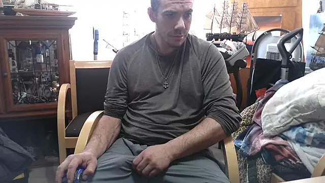 ScubaStevex online show from February 15, 2026, 1:21 pm