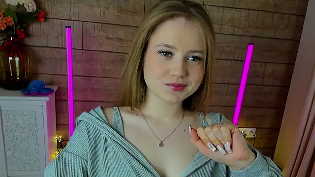 Snapshot of SelinSwarovski chatting on March 2, 2025, 4:25 pm SelinSwarovski online show from March 2, 2025, 4:25 pm