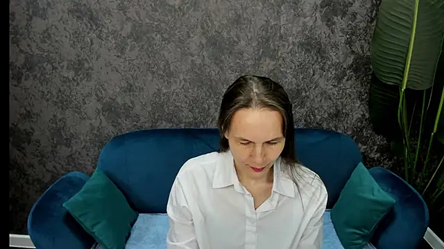 Snapshot of Lillian_White chatting on March 6, 2025, 7:58 am Lillian White online show from March 6, 2025, 7:58 am