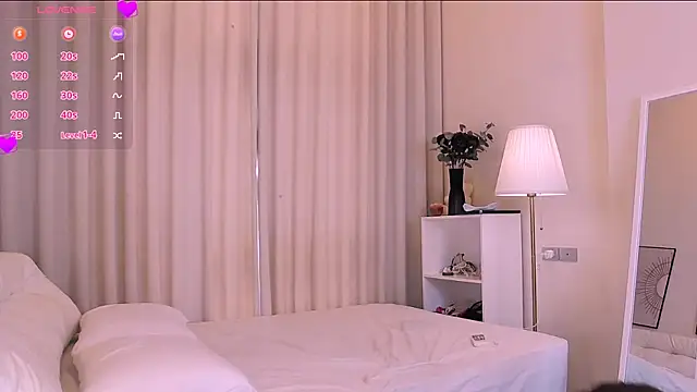 Melissa Mone online show from November 13, 2025, 4:16 am