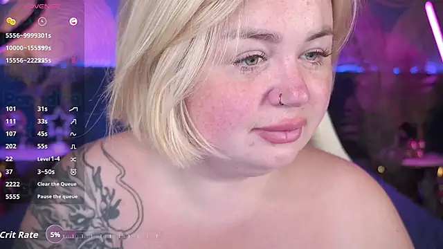 ZaraReignn online show from September 28, 2025, 7:32 pm