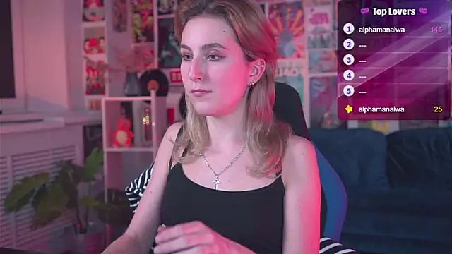 LuxRayi online show from February 20, 2025, 12:08 am