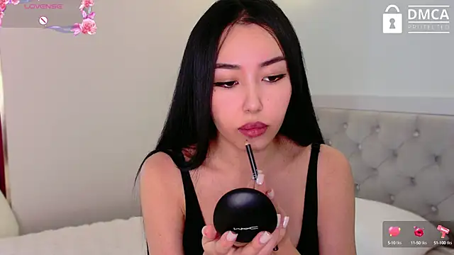 saranmia online show from October 10, 2025, 5:08 am