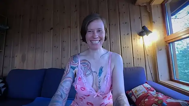 SexyExclusiveflower online show from May 25, 2026, 6:39 pm
