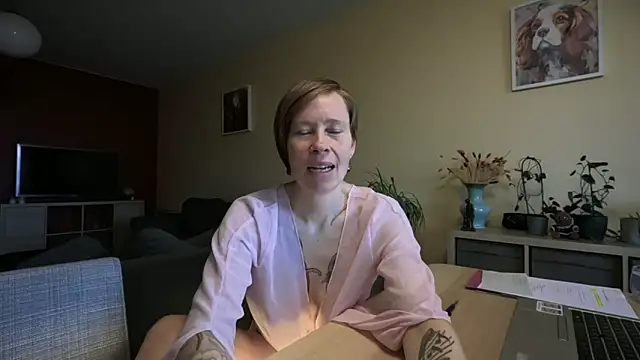 SexyExclusiveflower online show from October 17, 2025, 7:00 am