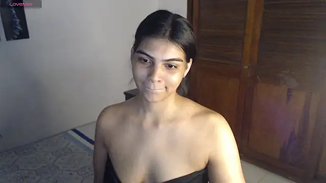 Pocahontas Princess  online show from November 3, 2025, 4:07 am