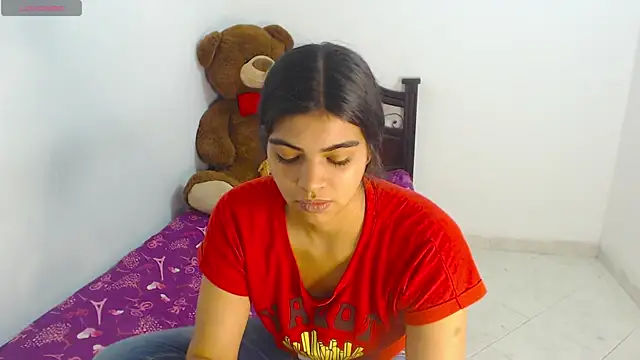 Snapshot of Pocahontas_Princess_ chatting on December 11, 2024, 10:06 pm Pocahontas Princess online show from December 11, 2024, 10:06 pm
