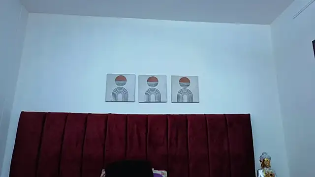 selena castillo online show from January 15, 2026, 12:30 pm