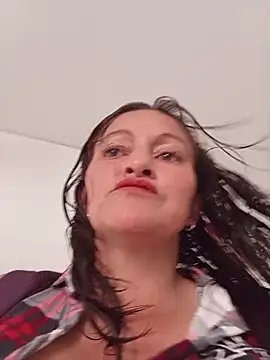 Snapshot of celeste-30_ chatting on October 4, 2025, 2:18 pm celeste-30 online show from October 4, 2025, 2:18 pm