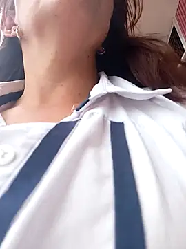 Snapshot of celeste-30_ chatting on September 8, 2025, 3:11 pm celeste-30 online show from September 8, 2025, 3:11 pm