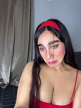 Meryem Queen online show from May 26, 2026, 1:26 am