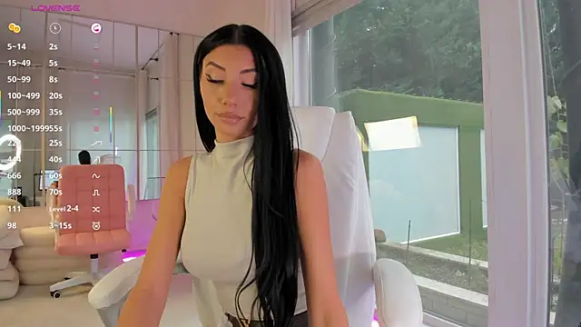 missdiamond  online show from December 21, 2025, 8:05 am