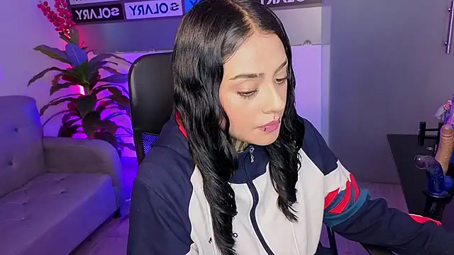 Lovely celeste online show from December 4, 2025, 2:32 am