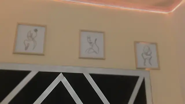 marian pinzon online show from December 16, 2025, 2:38 am