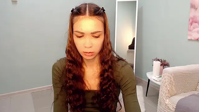 AmyJonas online show from March 13, 2025, 4:49 am