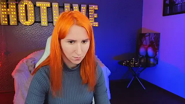 AliceBYKiss online show from February 3, 2025, 12:14 pm