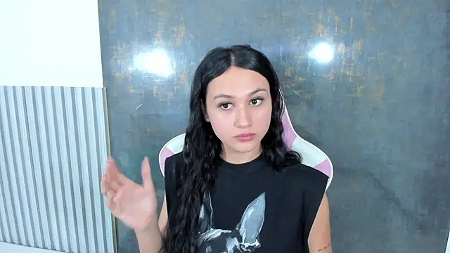 lana boomer online show from October 5, 2025, 7:26 pm