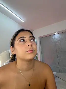 MelodyRey  online show from February 20, 2026, 6:37 am