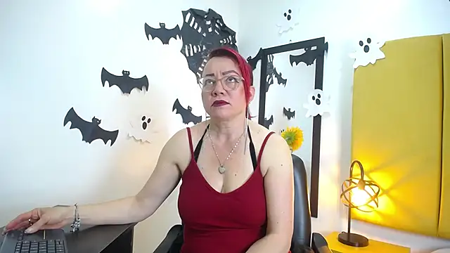 Lupiita223 online show from October 22, 2025, 12:48 pm